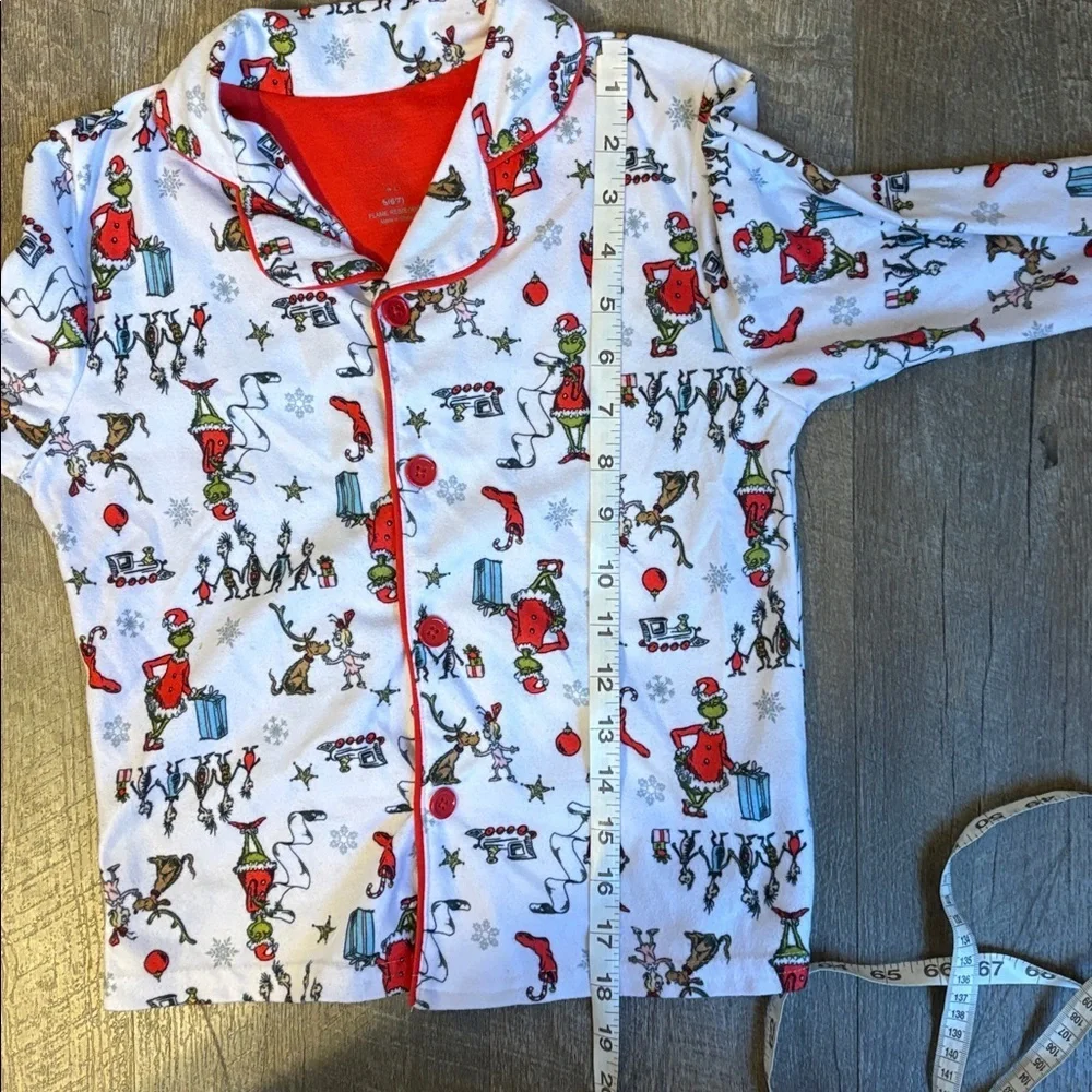 The Grinch Pajama Button Up Top size S (6/7)